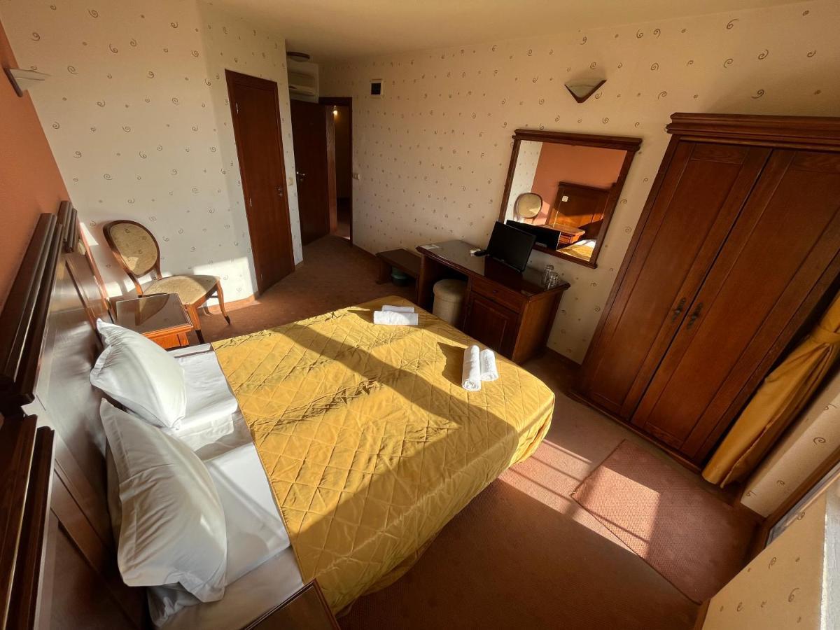 Hotel Bolyari Veliko Tarnovo Exterior photo